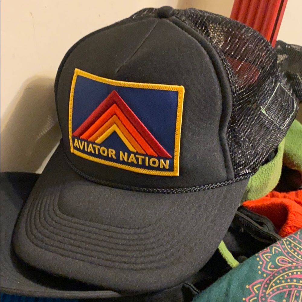 NWOT AVIATOR NATION TRUCKER HAT